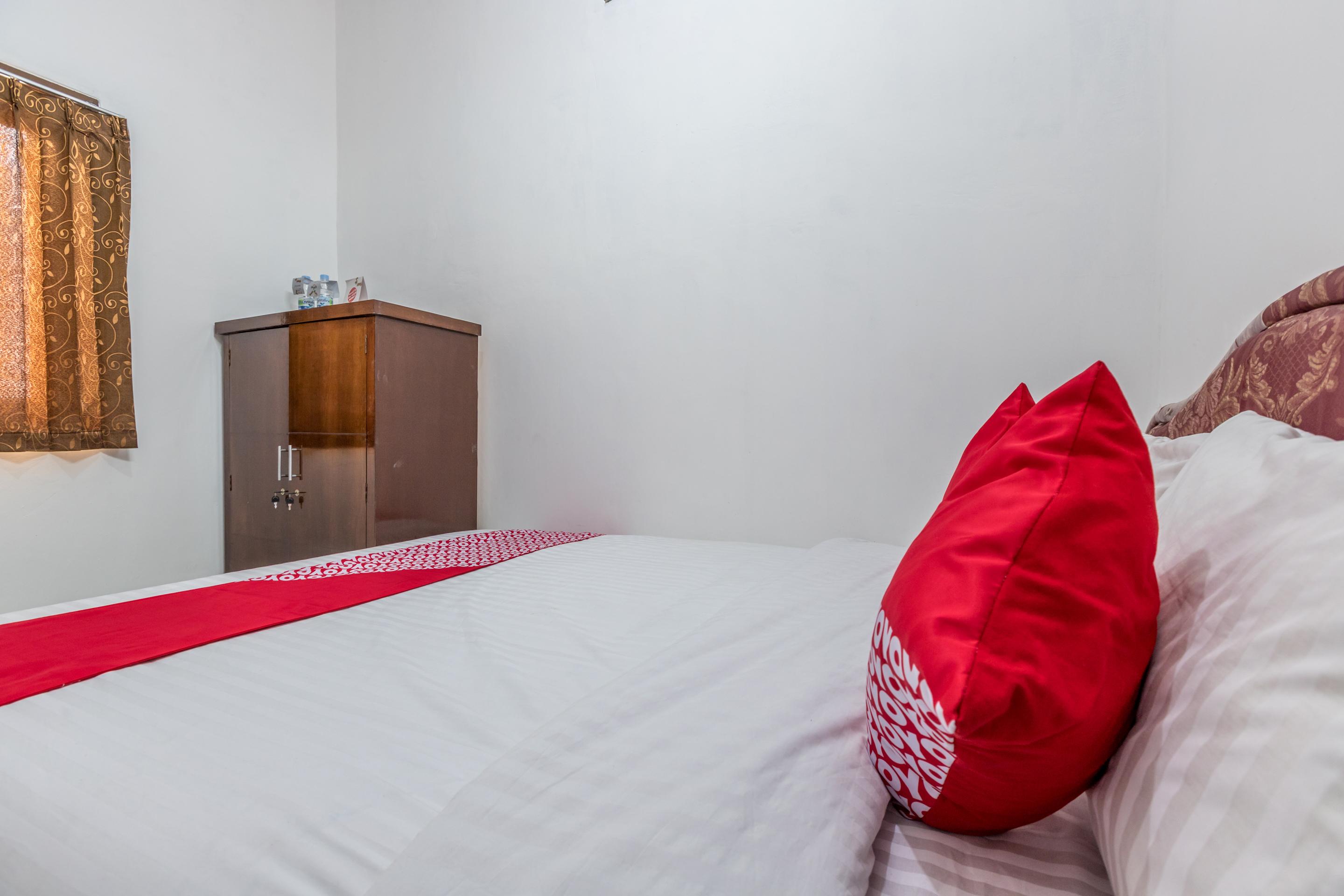 Super Oyo 1487 Residence Khoe Jakarta Exterior photo